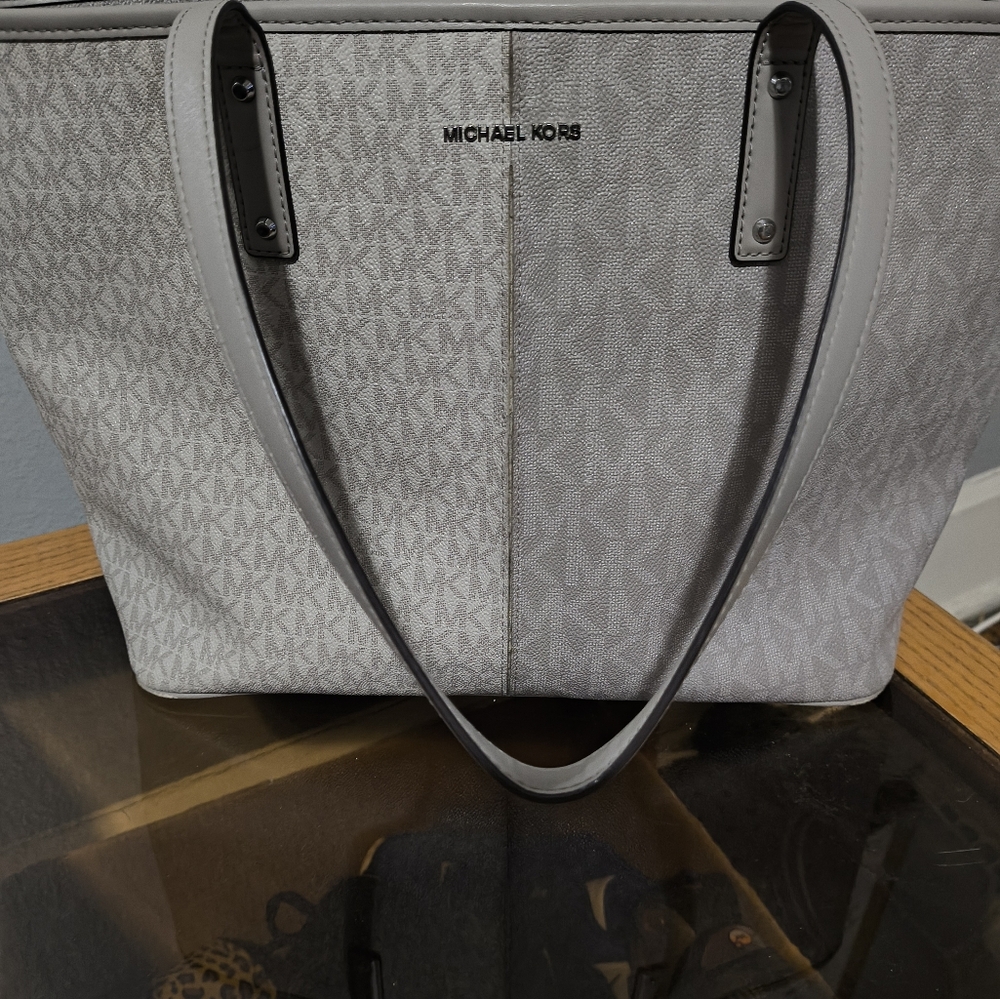 Michael kors large purse